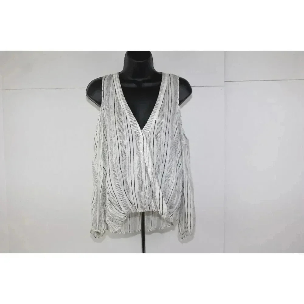 ladies LUSH cold shoulder Blouse size XS